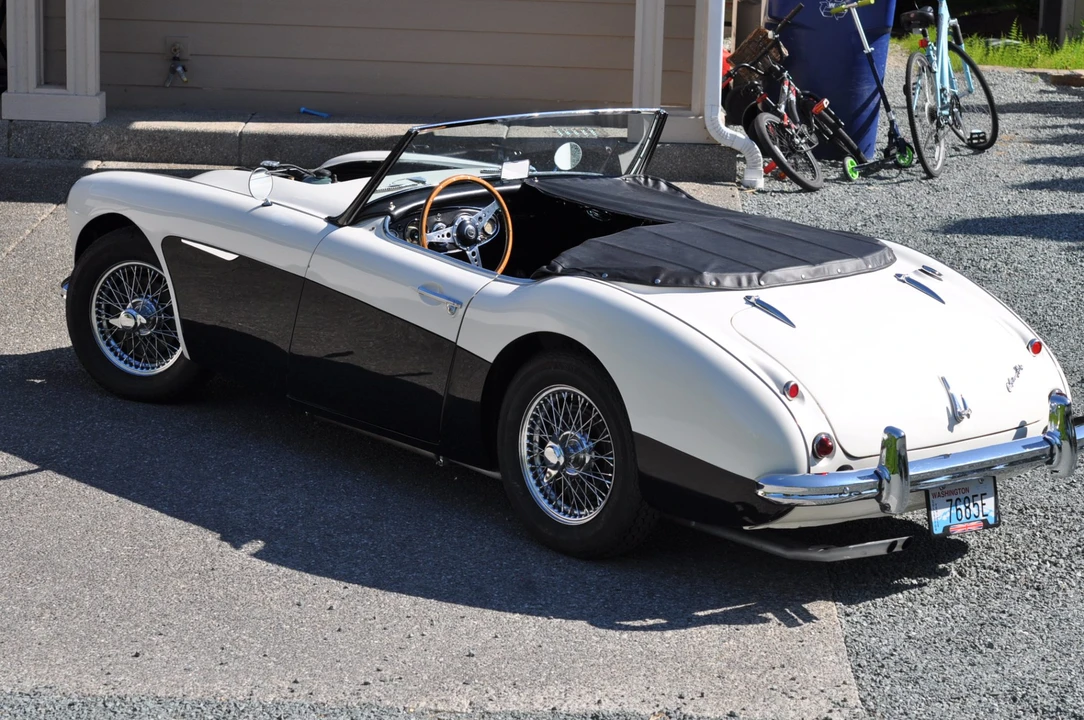 1957 Austin-Healey 100-6 - Image 11 of 31