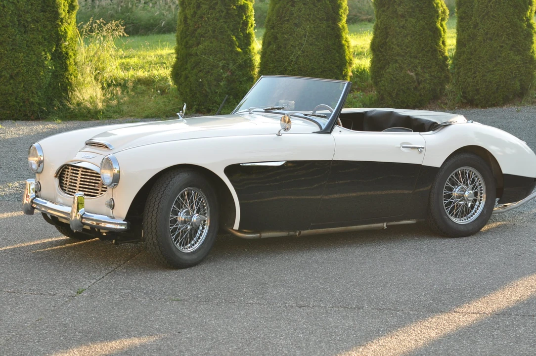 1957 Austin-Healey 100-6 - Image 10 of 31
