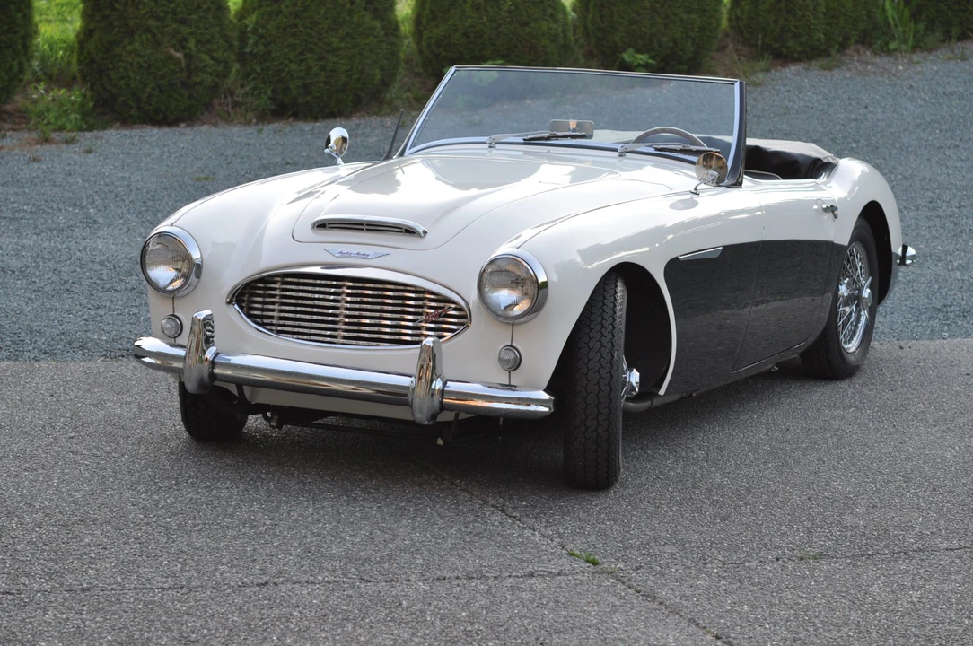 1957 Austin-Healey 100-6 - Image 6 of 31
