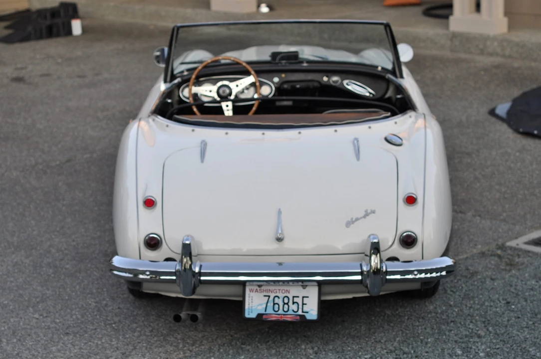 1957 Austin-Healey 100-6 - Image 18 of 31
