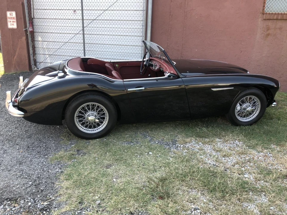 1957 Austin-Healey 100-6 - Image 10 of 31