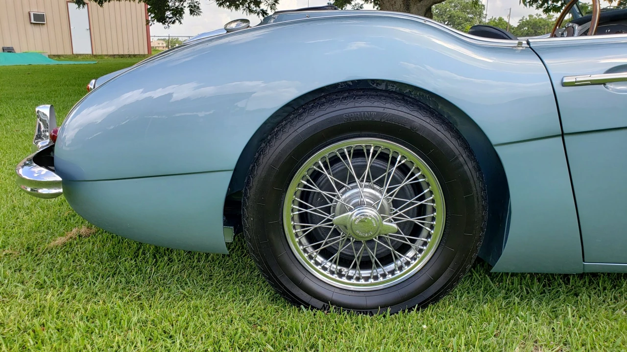 1957 Austin-Healey 100-6 - Image 28 of 31