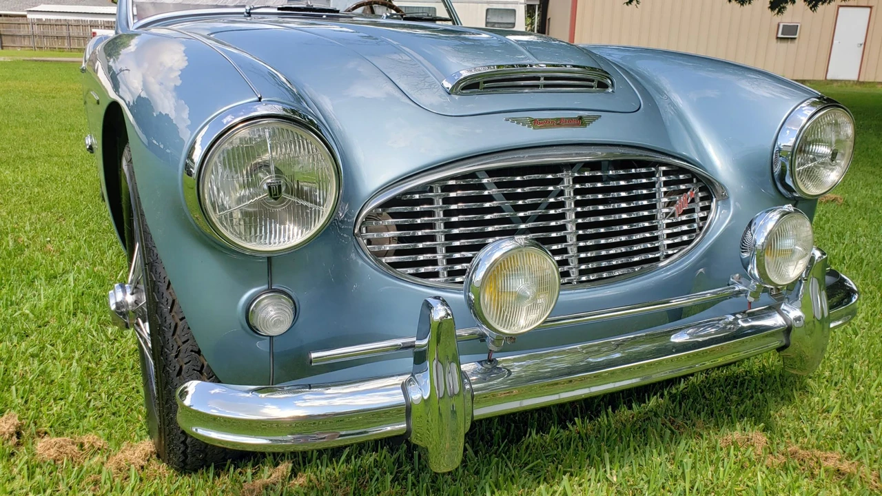 1957 Austin-Healey 100-6 - Image 12 of 31