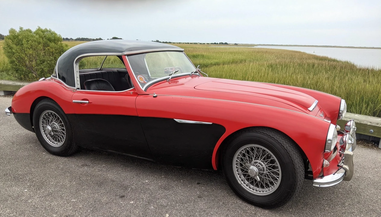 1957 Austin-Healey 100-6 - Image 13 of 31