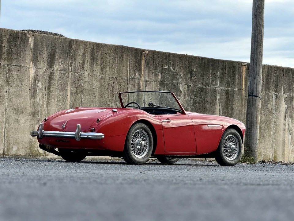 1957 Austin-Healey 100-6 - Image 30 of 31