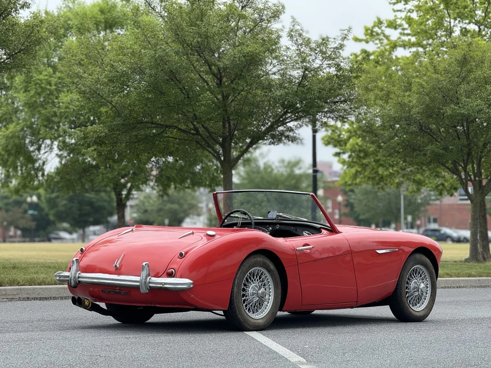 1957 Austin-Healey 100-6 - Image 11 of 31