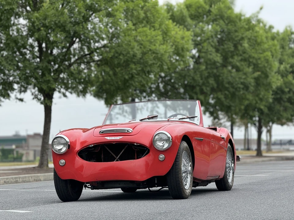 1957 Austin-Healey 100-6 - Image 3 of 31