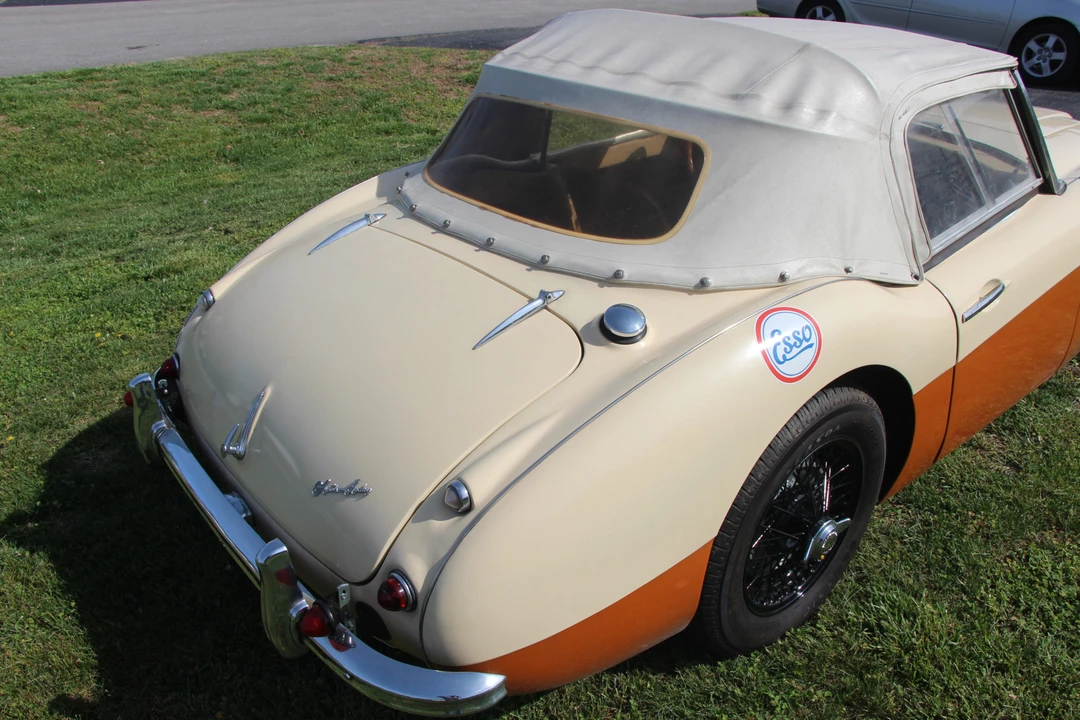 1957 Austin-Healey 100-6 - Image 13 of 31