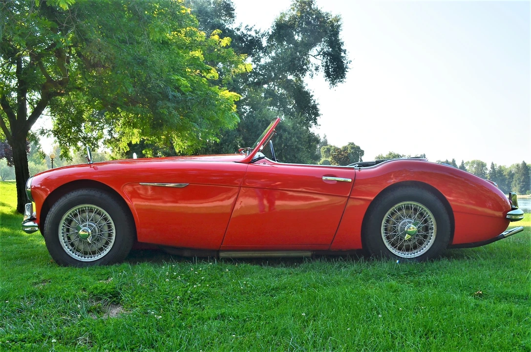 1957 Austin-Healey 100-6 - Image 7 of 31