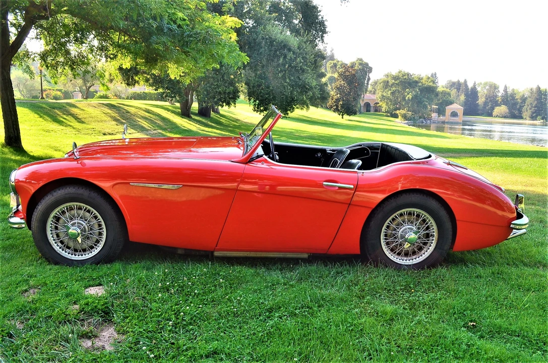 1957 Austin-Healey 100-6 - Image 8 of 31