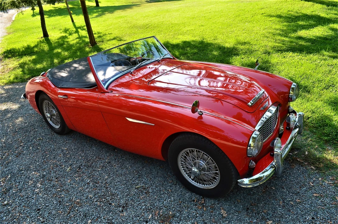 1957 Austin-Healey 100-6 - Image 19 of 31