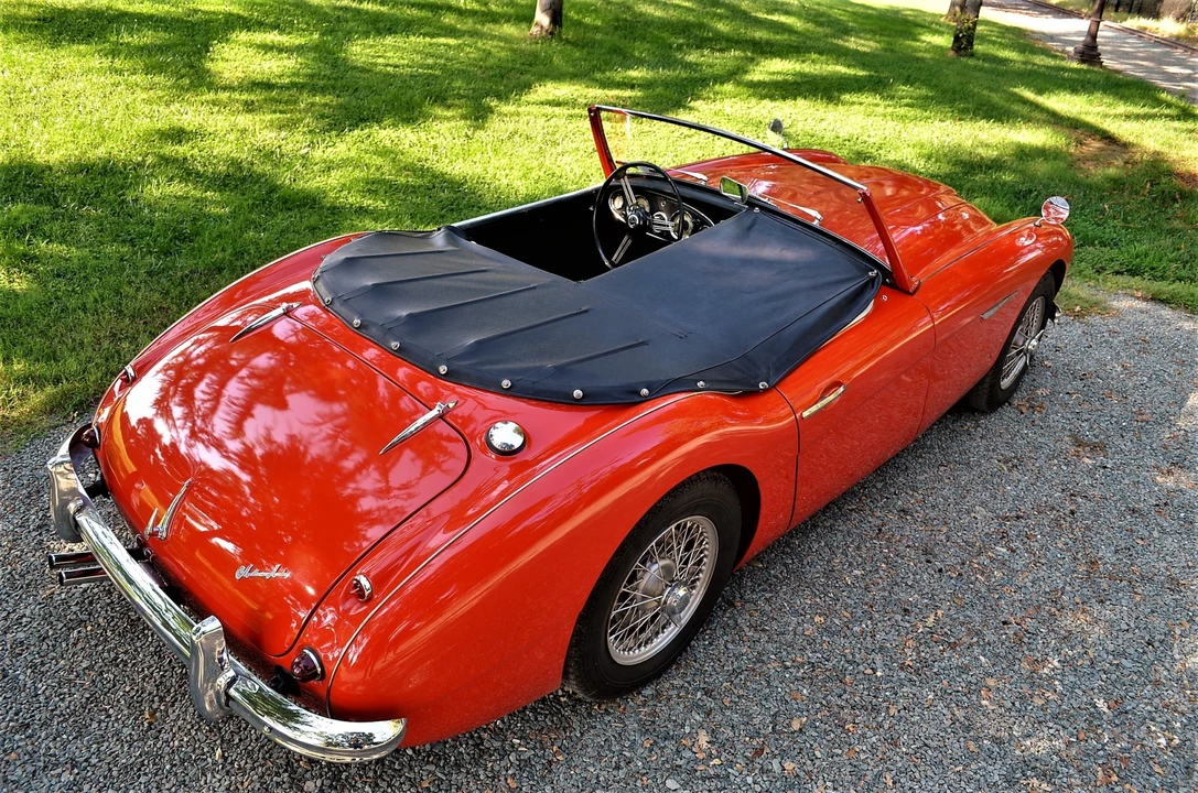 1957 Austin-Healey 100-6 - Image 14 of 31