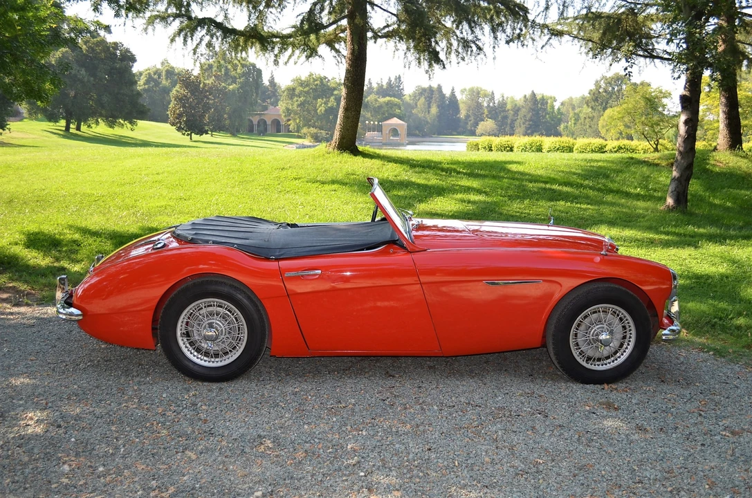 1957 Austin-Healey 100-6 - Image 17 of 31