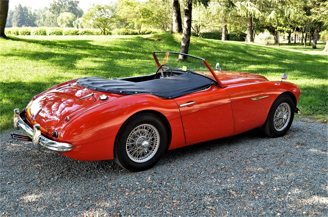 1957 Austin-Healey 100-6 - Image 16 of 31