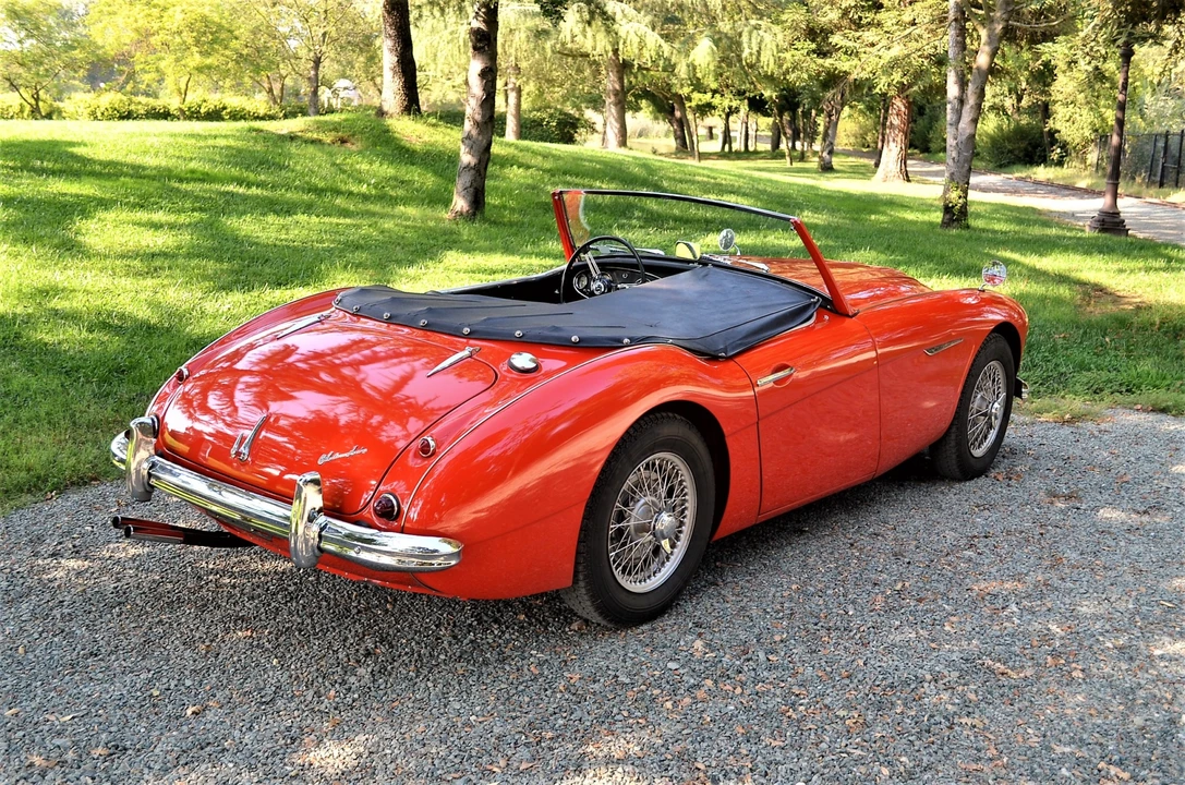 1957 Austin-Healey 100-6 - Image 15 of 31
