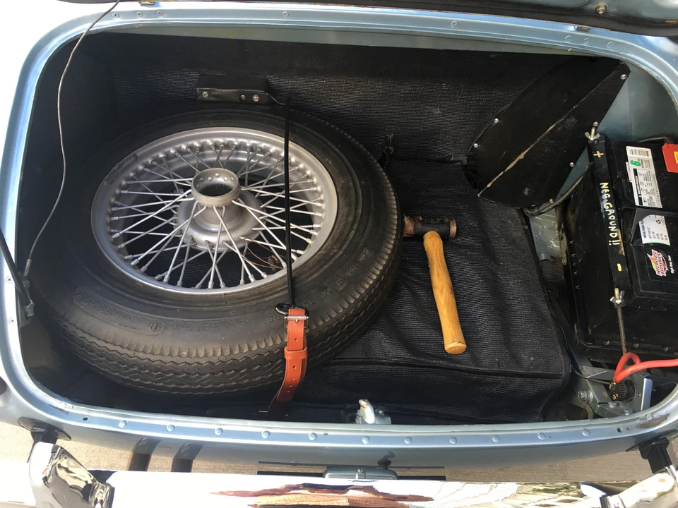 1957 Austin-Healey 100-6 - Image 31 of 31