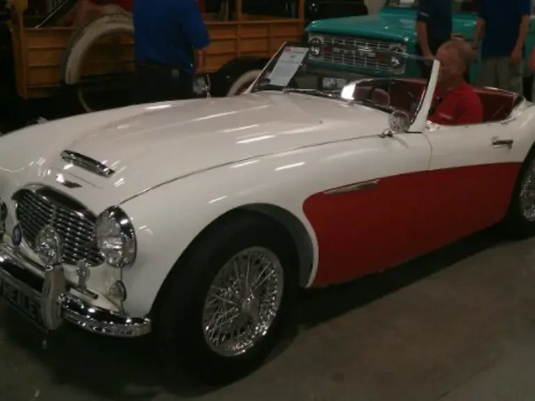 1957 Austin-Healey 100-6 - Image 2 of 2