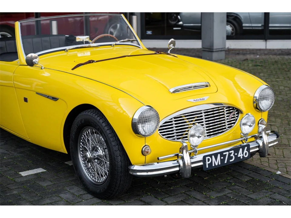 1957 Austin-Healey 100-6 - Image 2 of 11