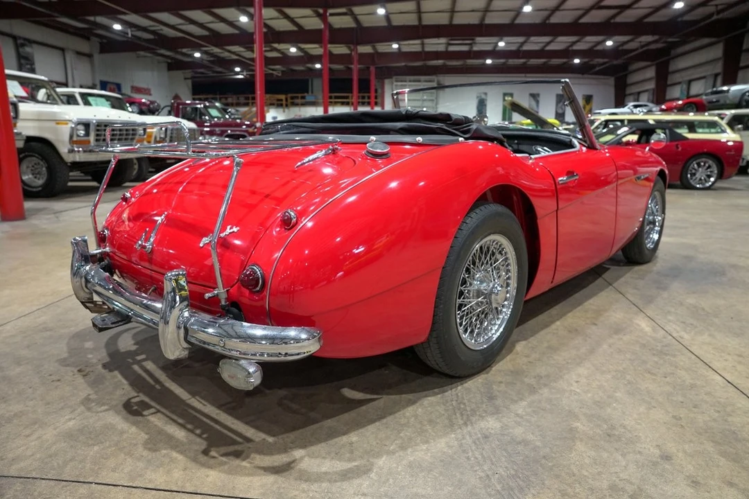 1957 Austin-Healey 100-6 - Image 8 of 31