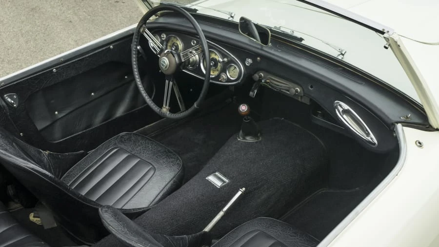 1957 Austin-Healey 100-6 - Image 5 of 12