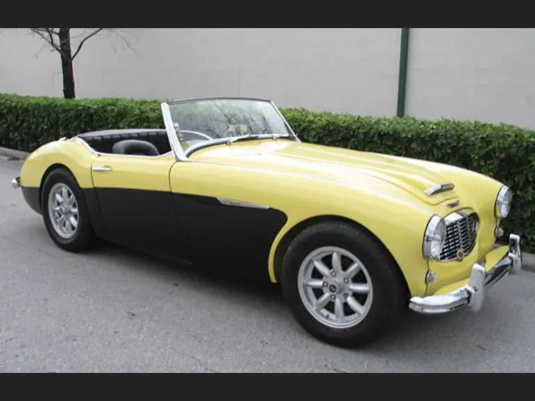 1957 Austin-Healey 100-6 - Image 2 of 9