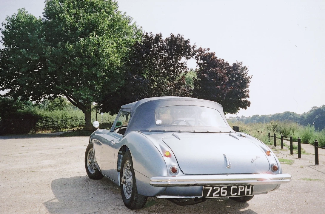 1957 Austin-Healey 100-6 - Image 3 of 3