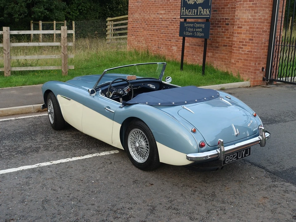 1957 Austin-Healey 100-6 - Image 12 of 30