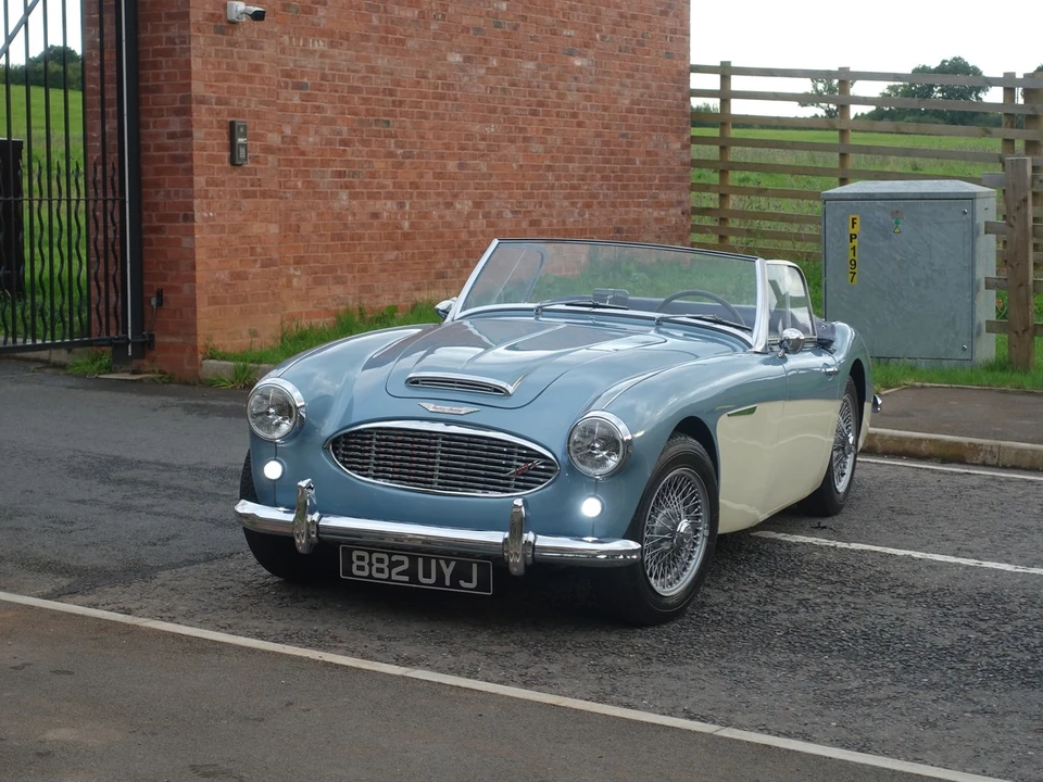 1957 Austin-Healey 100-6 - Image 3 of 30