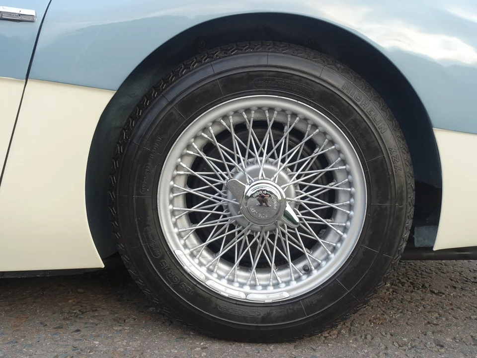 1957 Austin-Healey 100-6 - Image 17 of 30