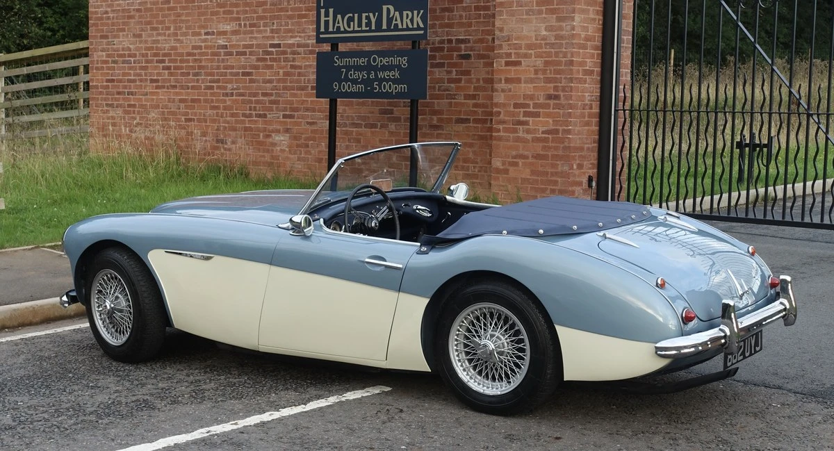 1957 Austin-Healey 100-6 - Image 11 of 30