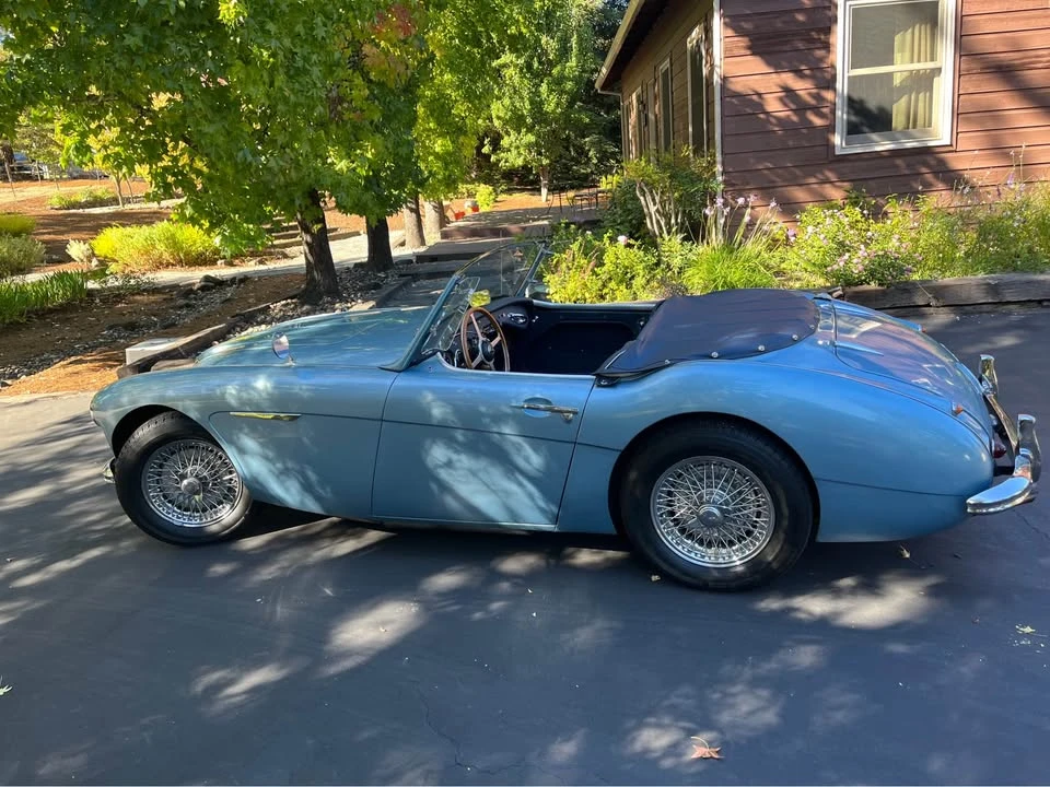 1957 Austin-Healey 100-6 - Image 2 of 12