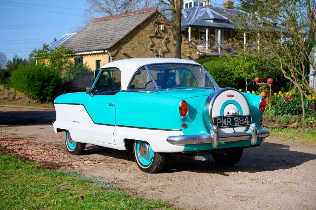 1957 Austin - Image 10 of 31