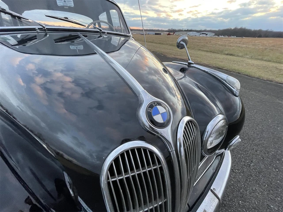 1957 BMW 507 - Image 21 of 31