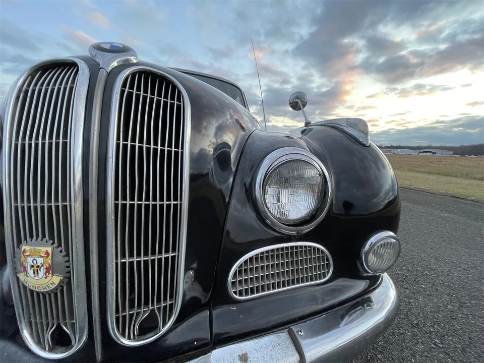 1957 BMW 507 - Image 23 of 31