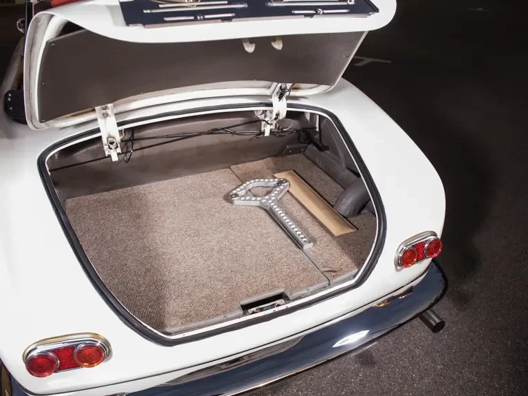 1957 BMW 507 - Image 30 of 31