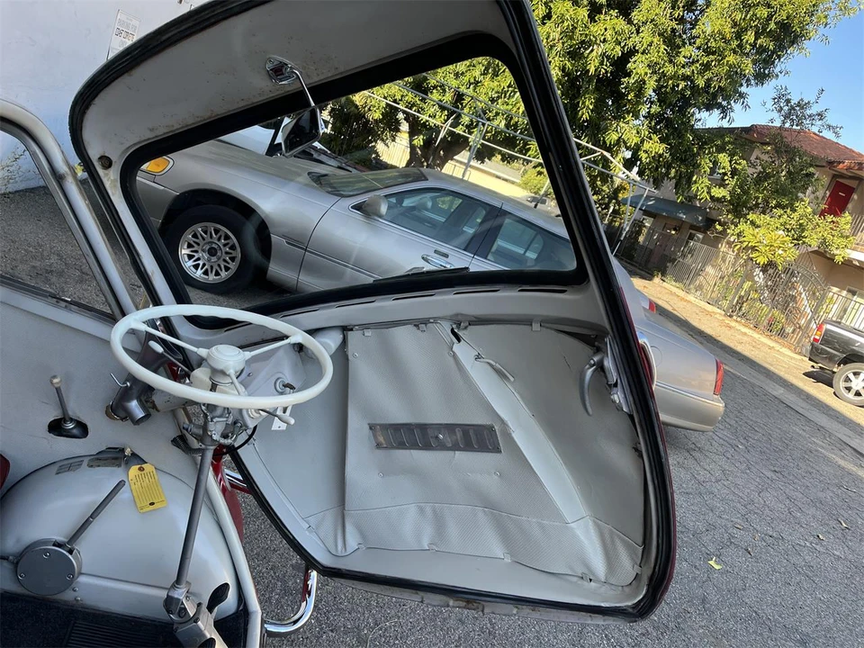 1957 BMW Isetta - Image 29 of 31