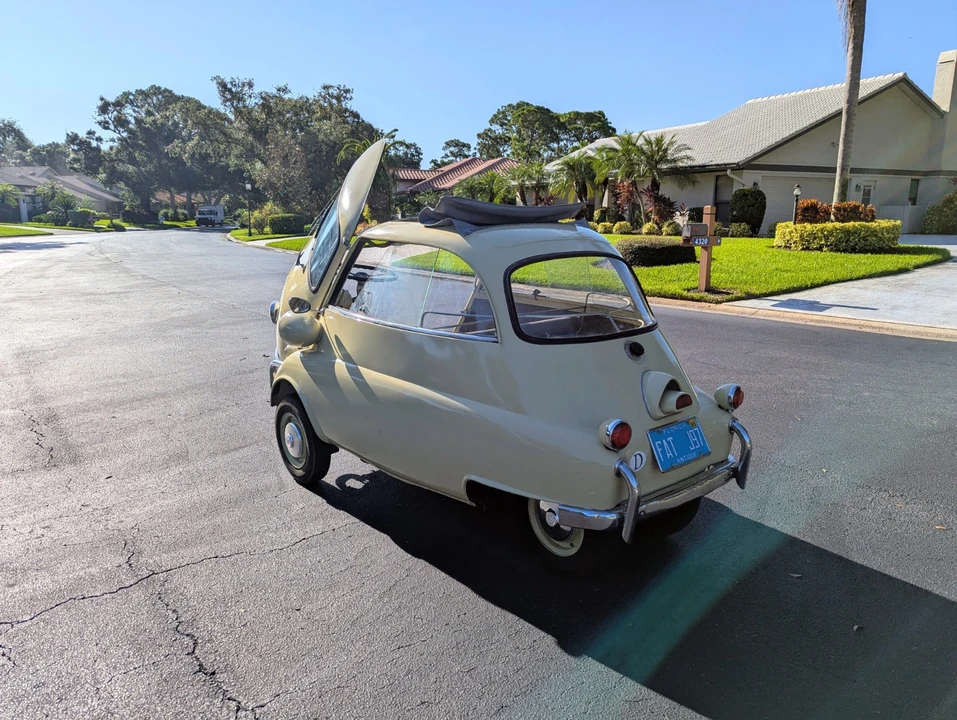 1957 BMW Isetta - Image 11 of 20