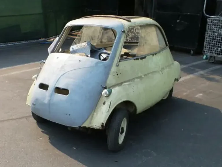 1957 BMW Isetta - Image 2 of 2