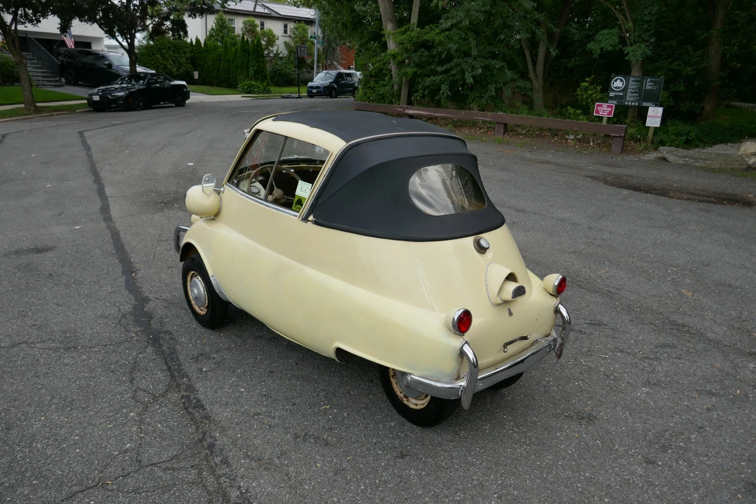 1957 BMW Isetta - Image 31 of 31