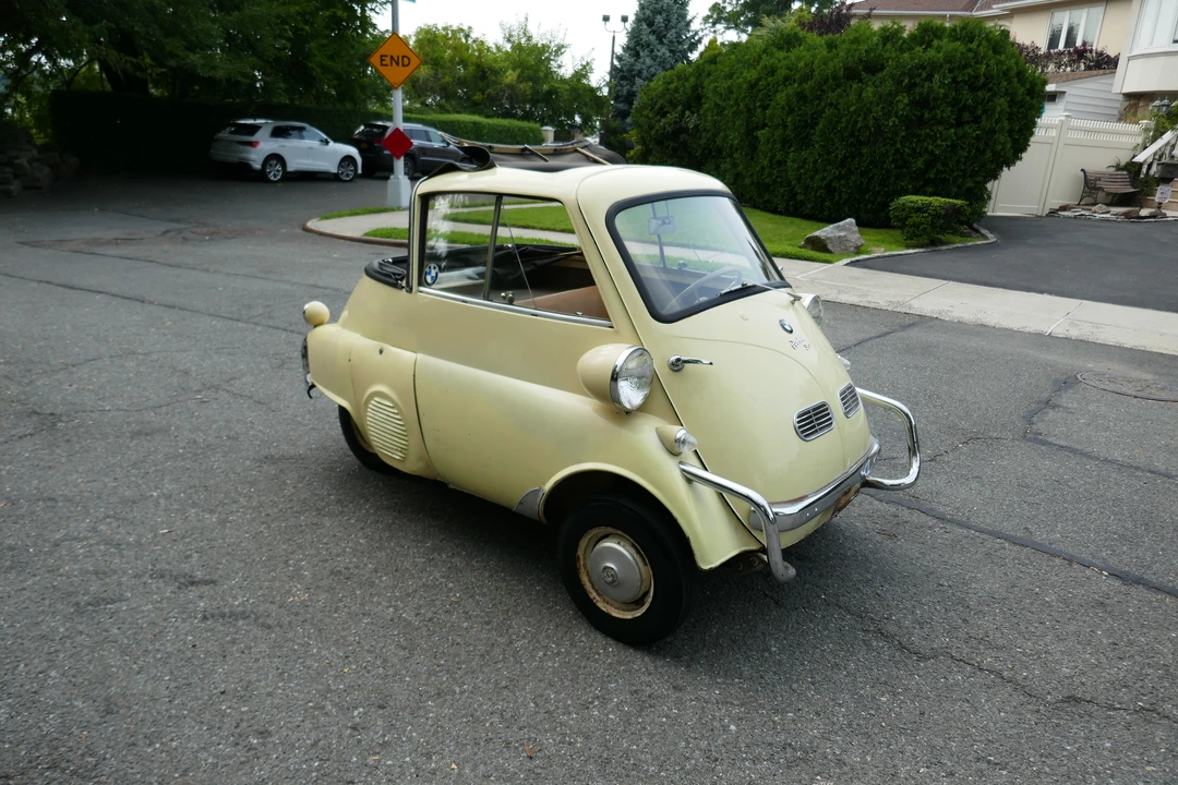 1957 BMW Isetta - Image 2 of 31