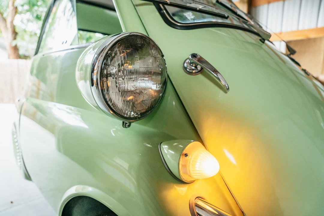 1957 BMW Isetta - Image 16 of 31