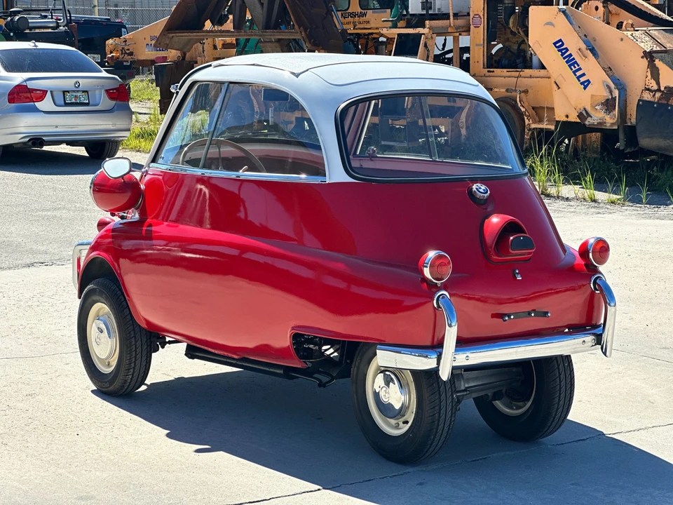 1957 BMW Isetta - Image 13 of 31