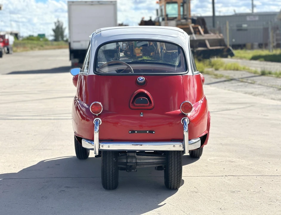 1957 BMW Isetta - Image 14 of 31