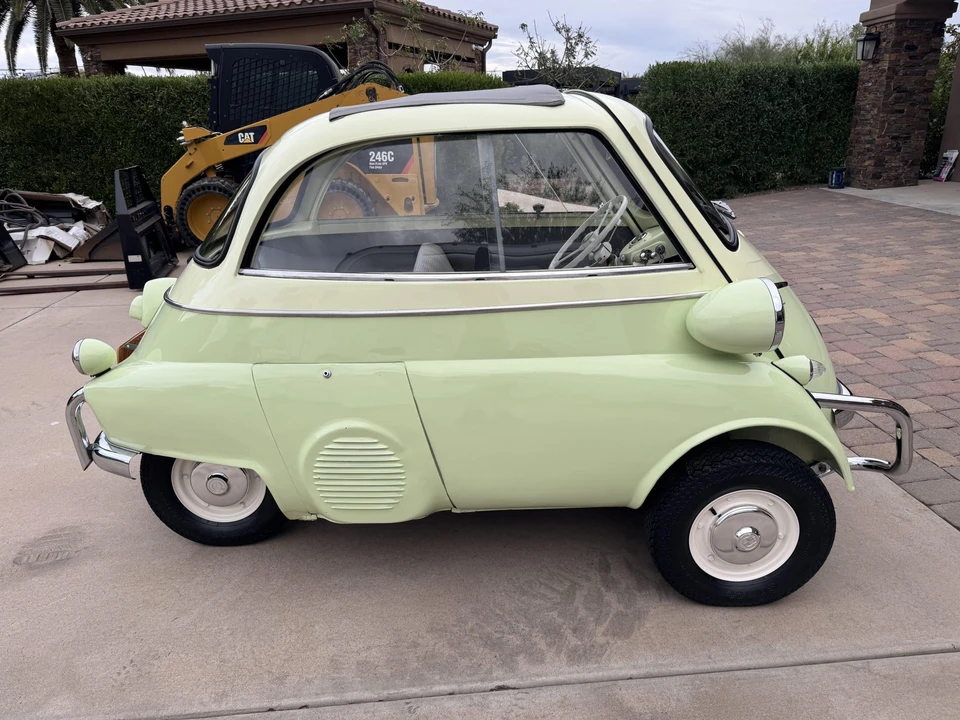 1957 BMW Isetta - Image 13 of 31