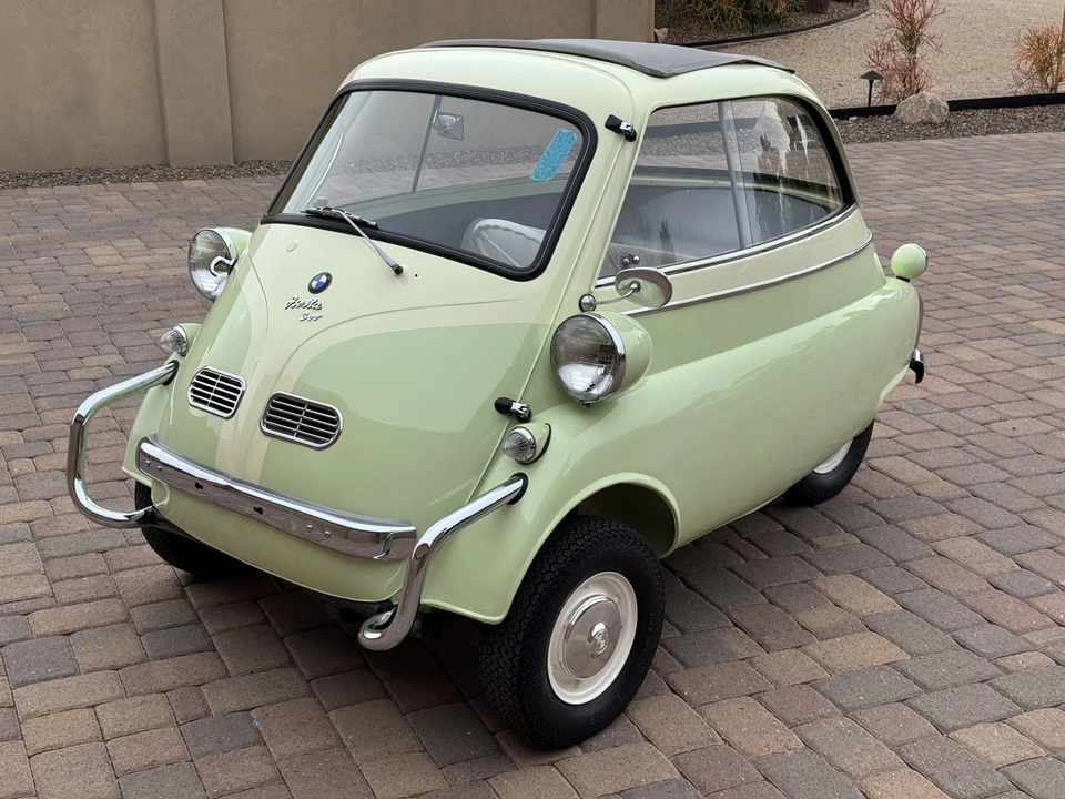1957 BMW Isetta - Image 2 of 31