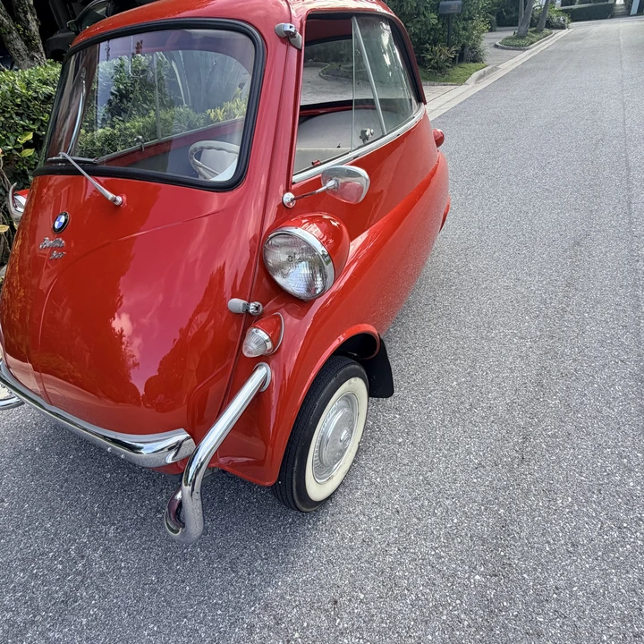 1957 BMW Isetta - Image 2 of 31