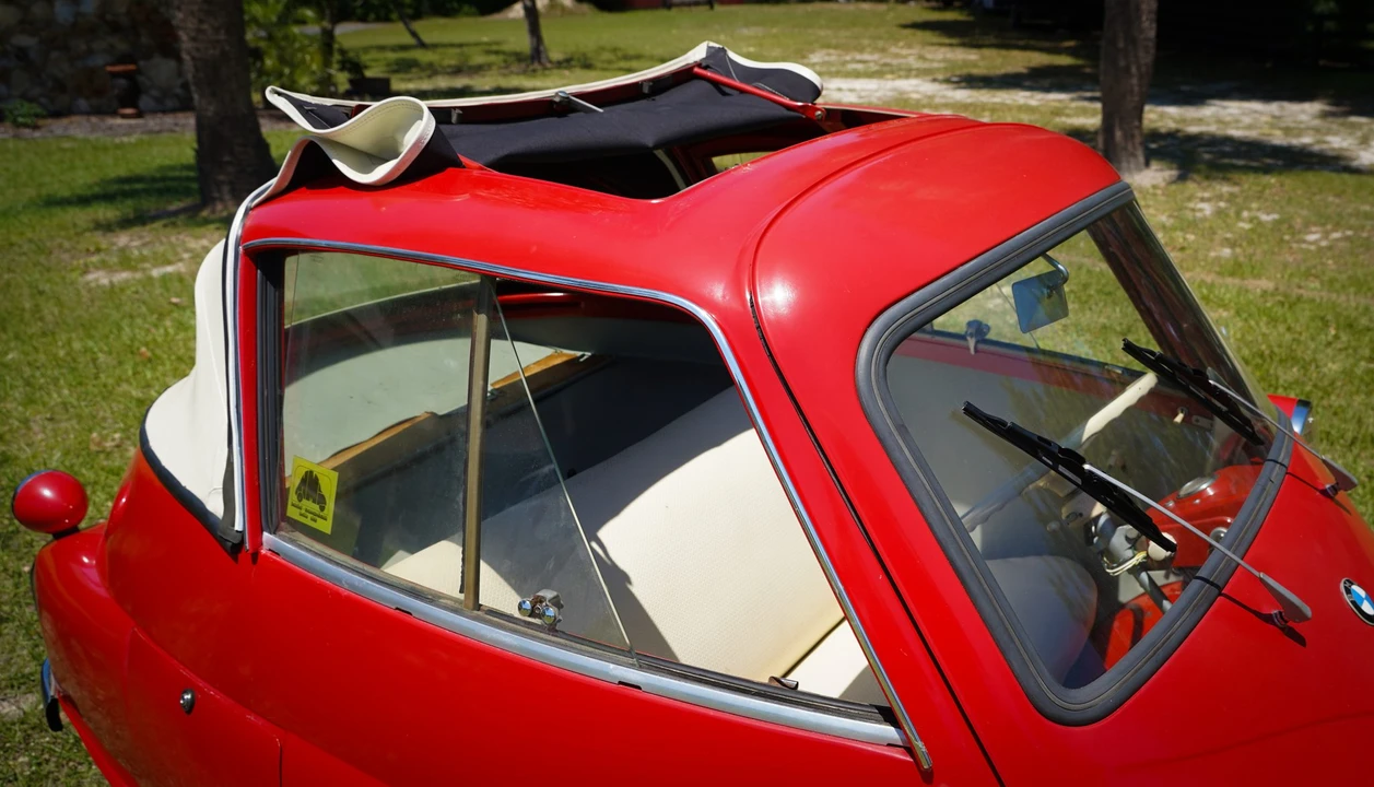 1957 BMW Isetta - Image 11 of 31