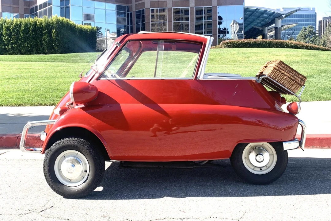1957 BMW Isetta - Image 2 of 31
