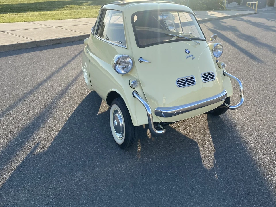 1957 BMW Isetta - Image 30 of 31