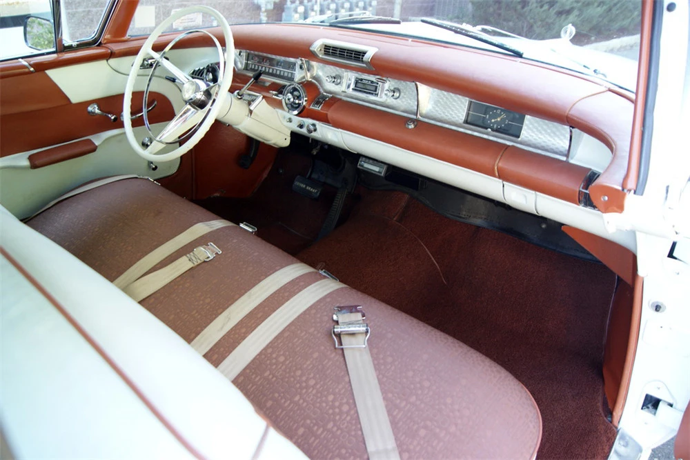 1957 Buick Super - Image 4 of 6
